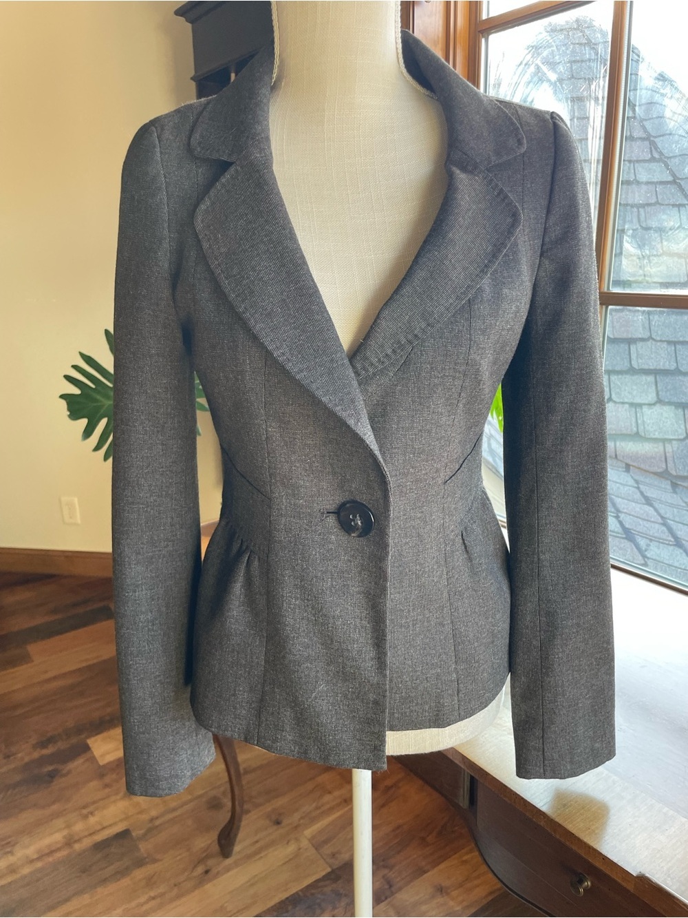 Classiques Entier Gray Tailored Single-Button Blazer